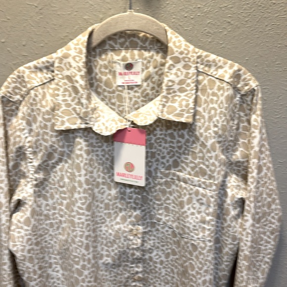 Marleylilly Leopard Print Button Down Shirt Tunic Top Women’s Size Large NWT - Picture 2 of 8